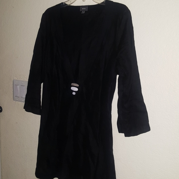 Women's Low Neckline Tunic - Picture 1 of 3